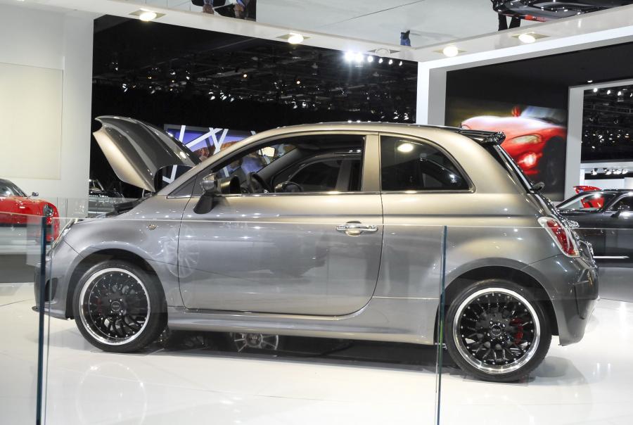  Fiat 500 BEV 2010 года  (фото 25 из 26)